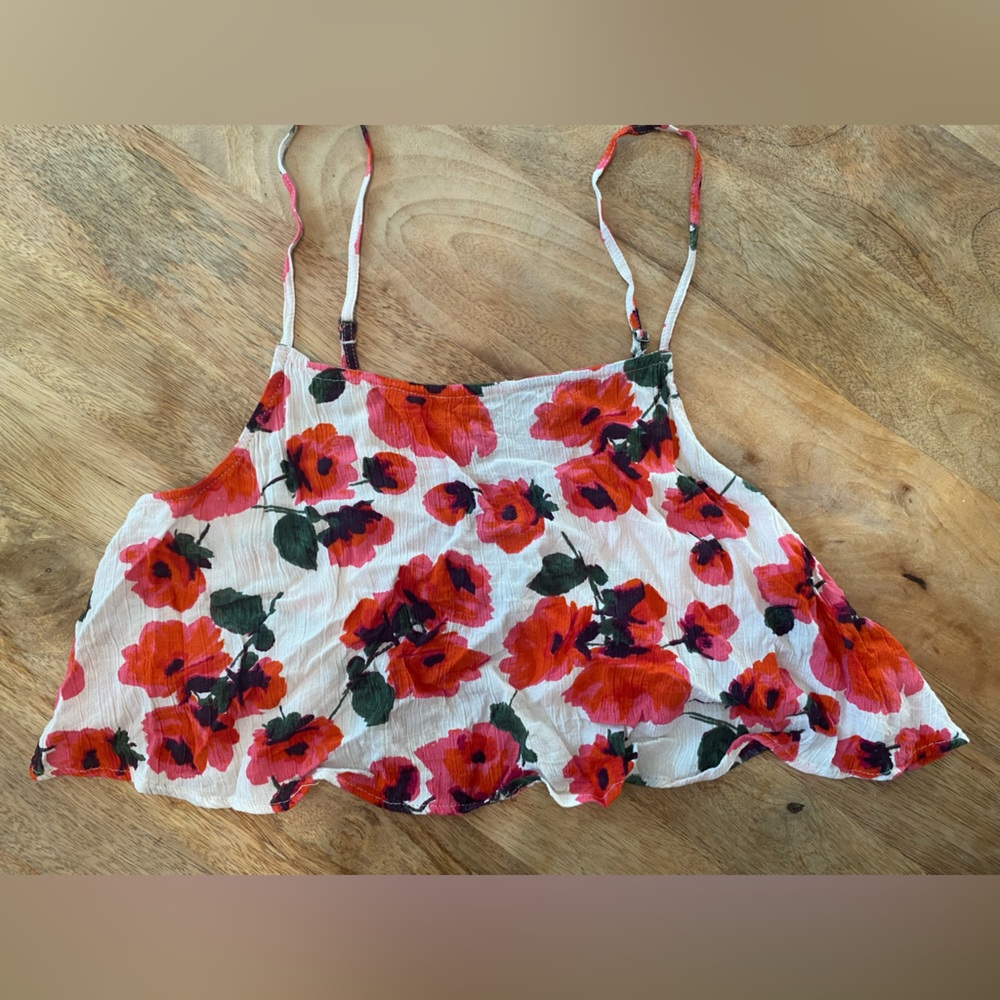 Billabong Floral Crop Top in White and Red-Orange